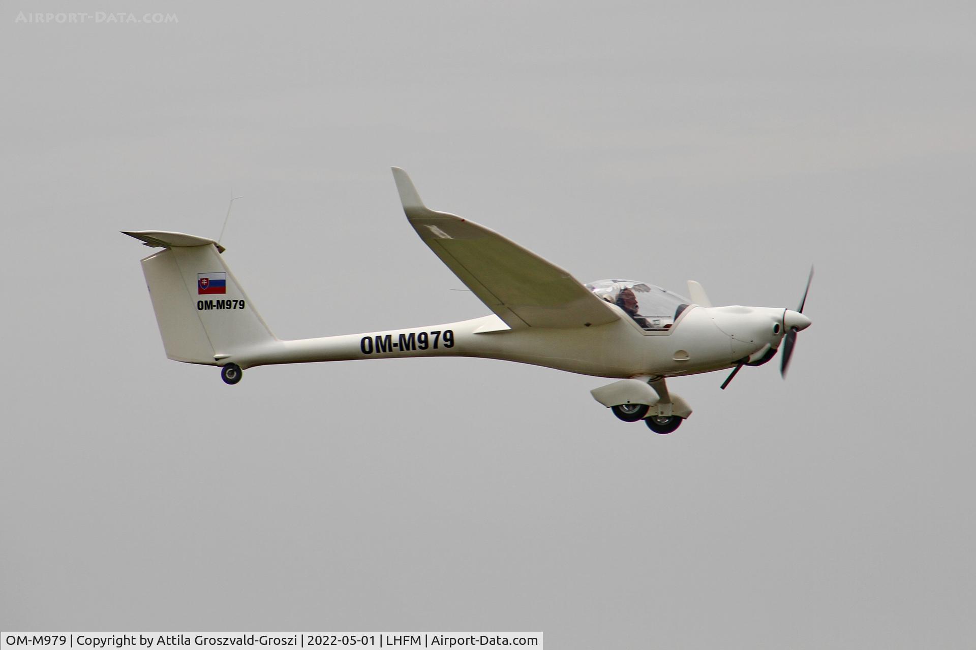 OM-M979, Urban Air UFM-13 Lambada, LHFM - Fertöszentmiklós, Meidl Airport, Hungary. SKYVIEW West Hungarian Airshow 2022