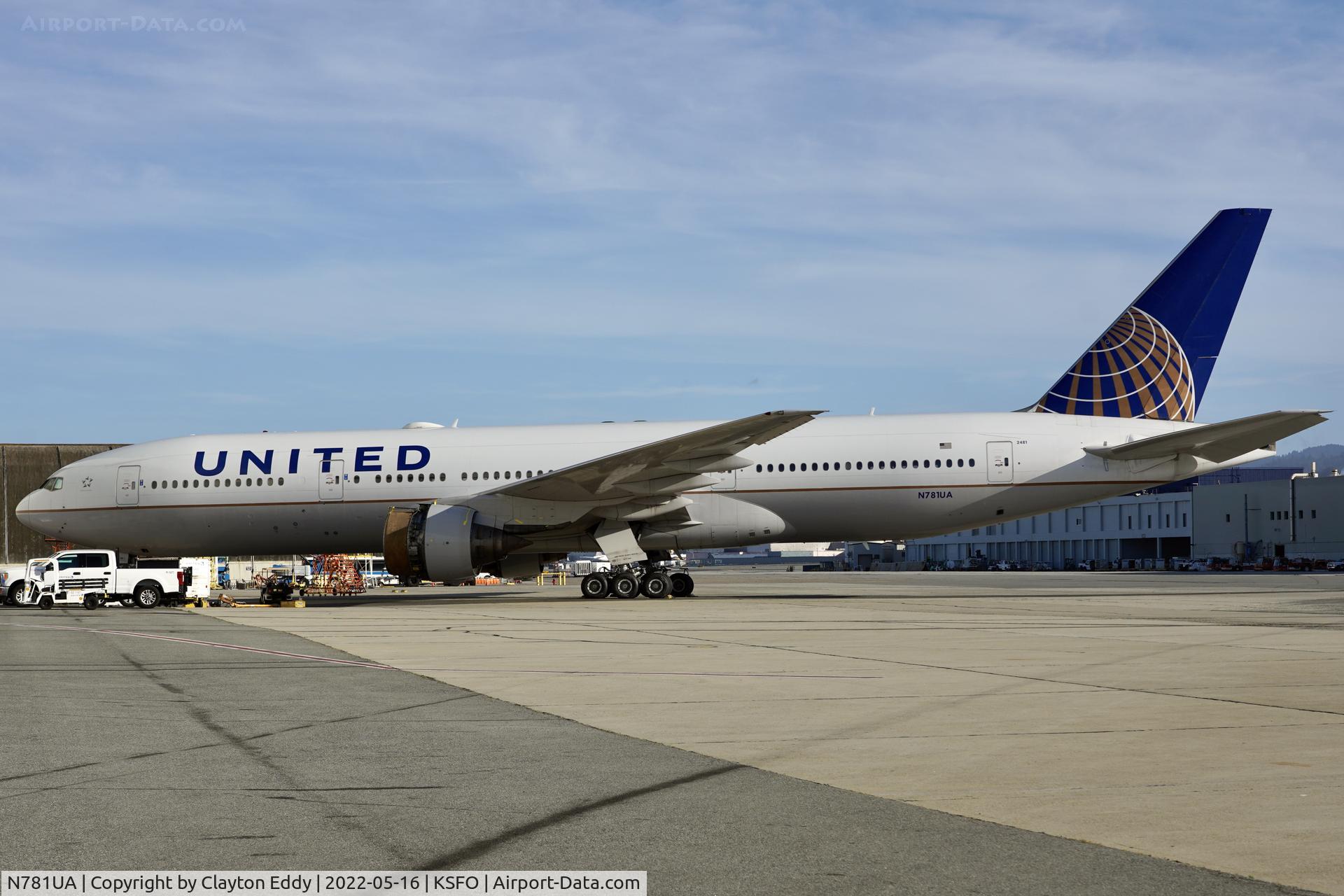 N781UA, 1996 Boeing 777-222 C/N 26945, SFO 2022.