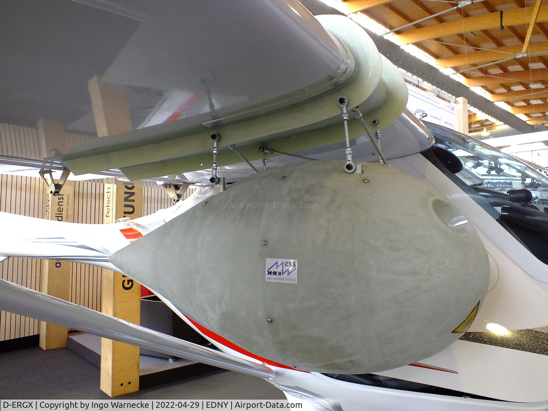 D-ERGX, 2012 Remos GX C/N 418, Remos GX with underwing sensor-pod at the AERO 2022, Friedrichshafen