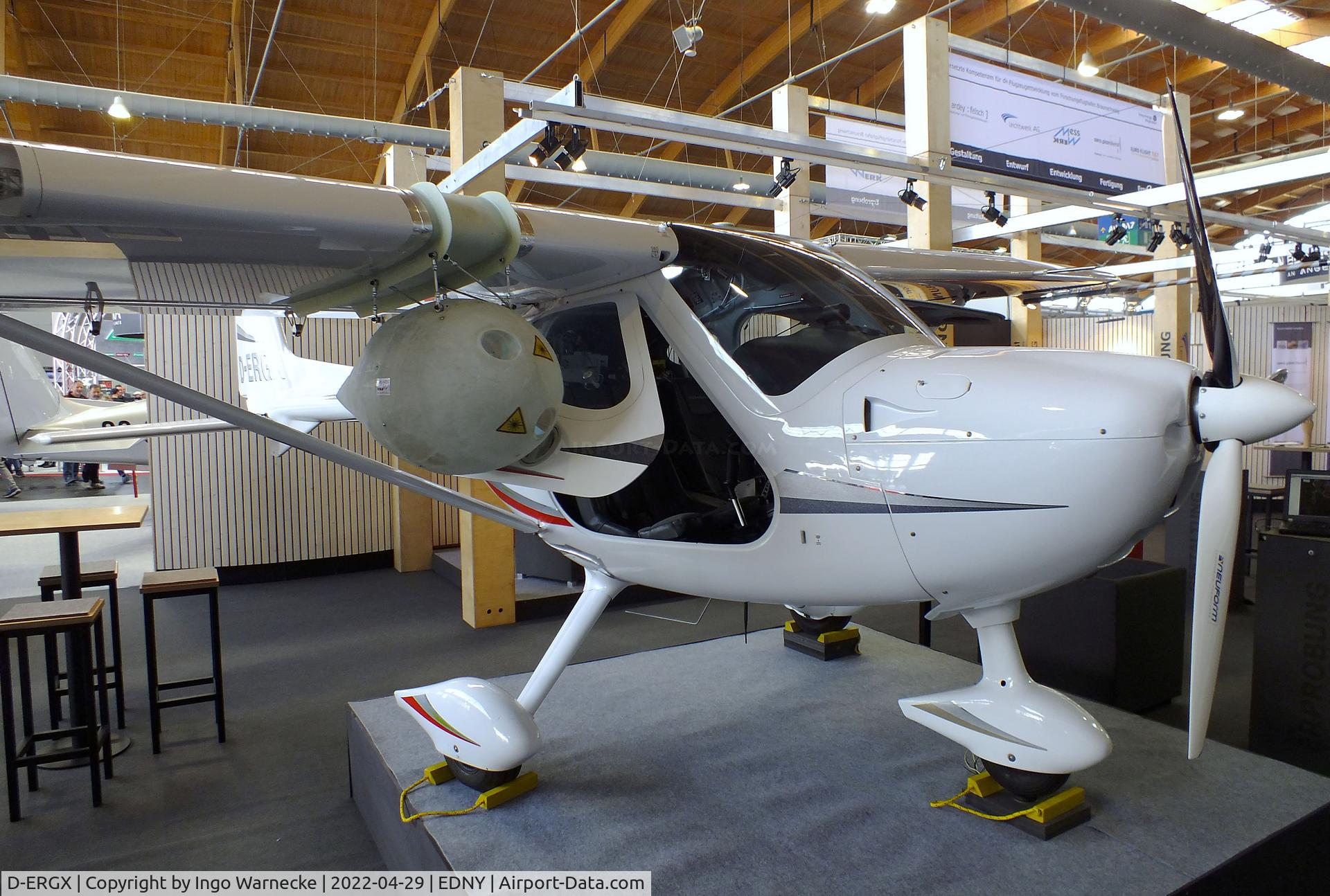 D-ERGX, 2012 Remos GX C/N 418, Remos GX with underwing sensor-pod at the AERO 2022, Friedrichshafen