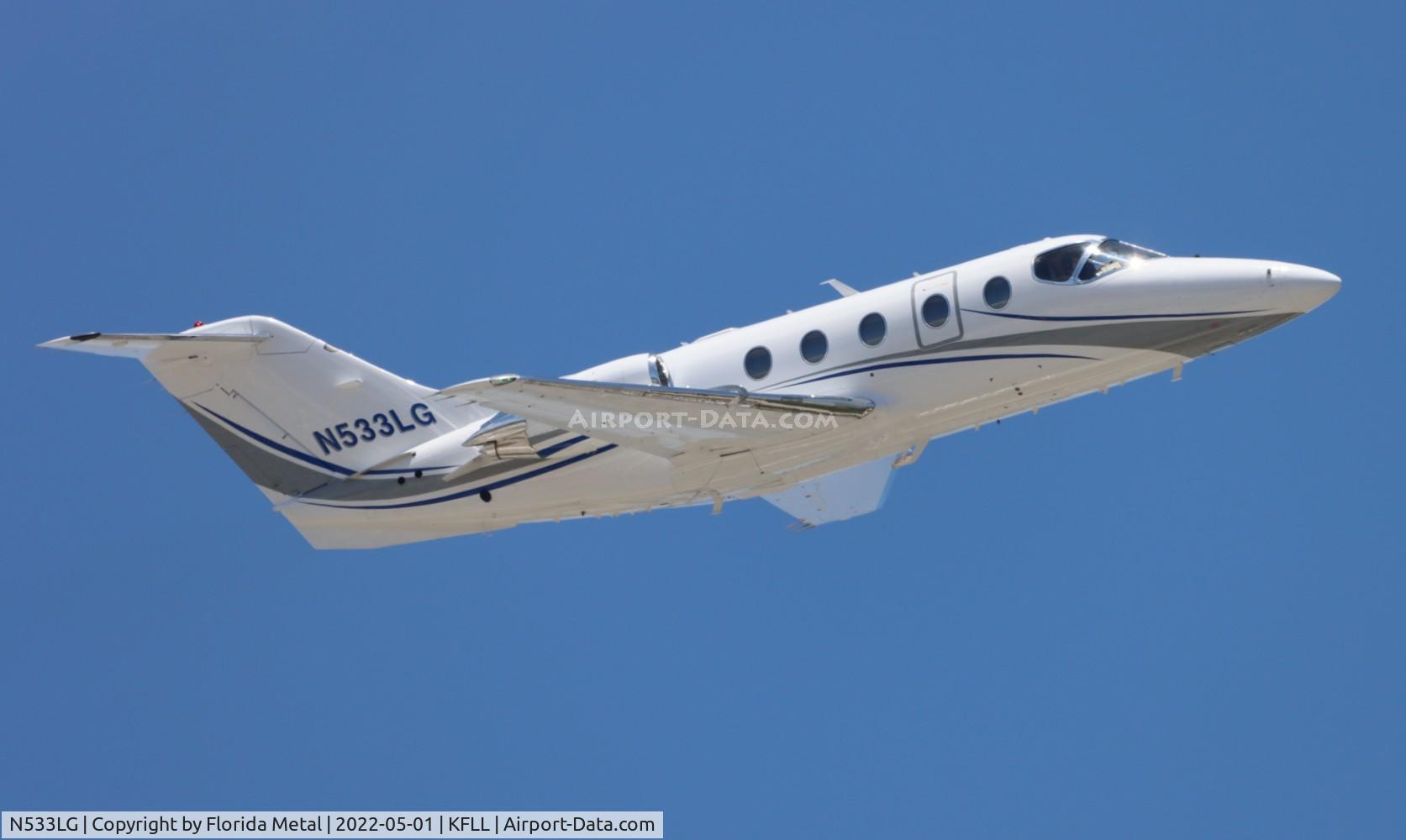 N533LG, Raytheon Aircraft Company 400A C/N RK-457, FLL 2022
