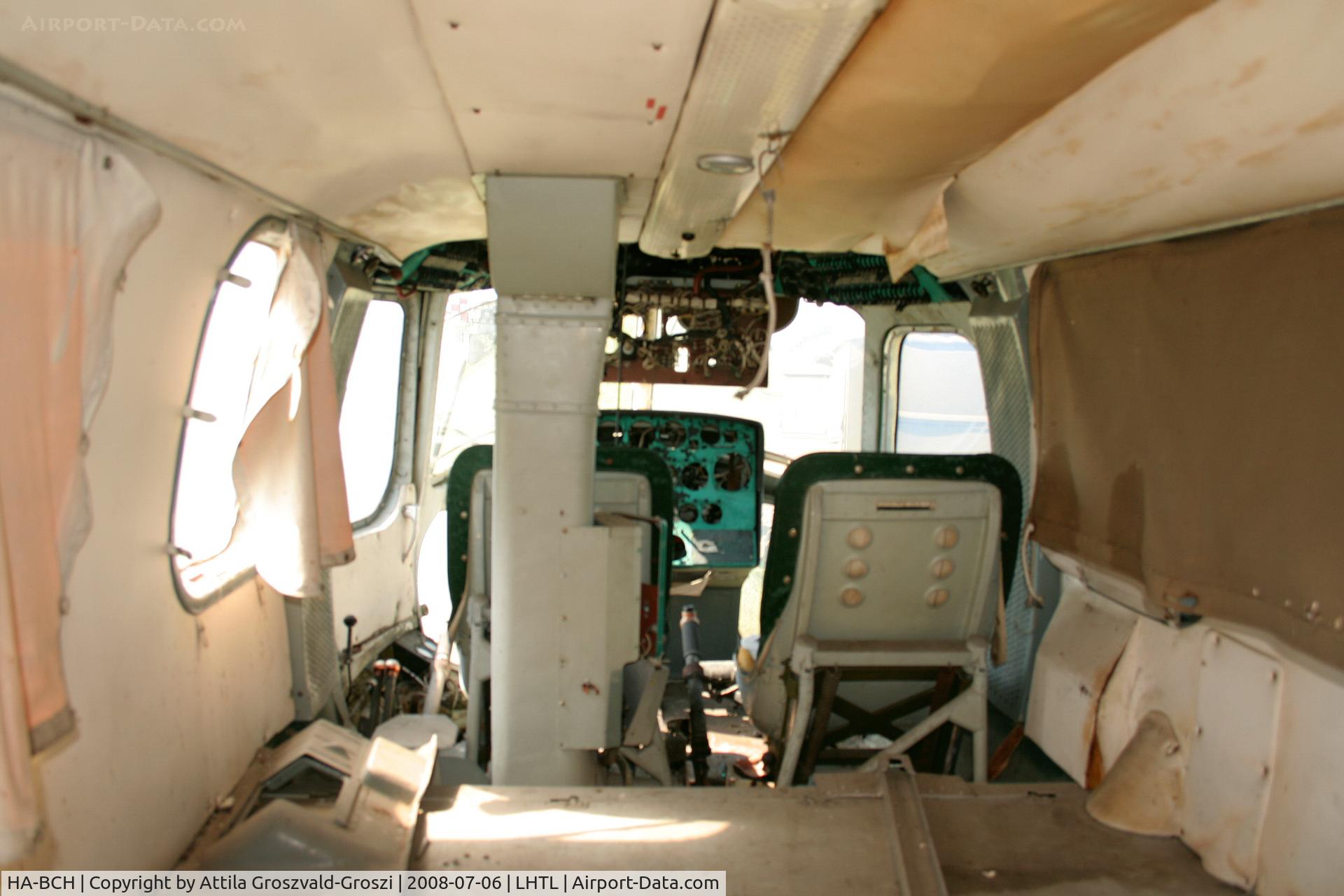 HA-BCH, 1974 WSK Swidnik Mi-2 Hoplite C/N 543723084, LHTL - Tököl Airport, Hungary