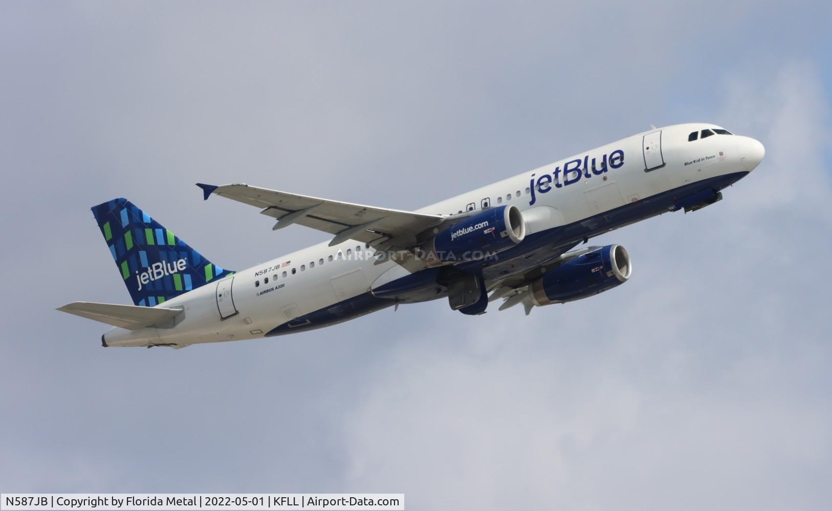 N587JB, 2004 Airbus A320-232 C/N 2177, FLL 2022