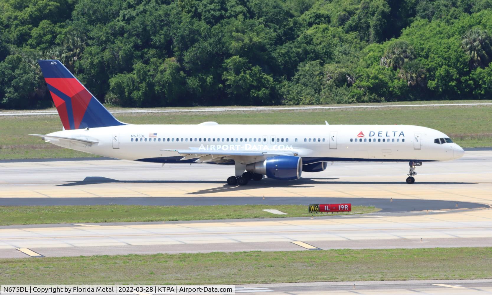 N675DL, 1992 Boeing 757-232 C/N 25980, TPA 2022