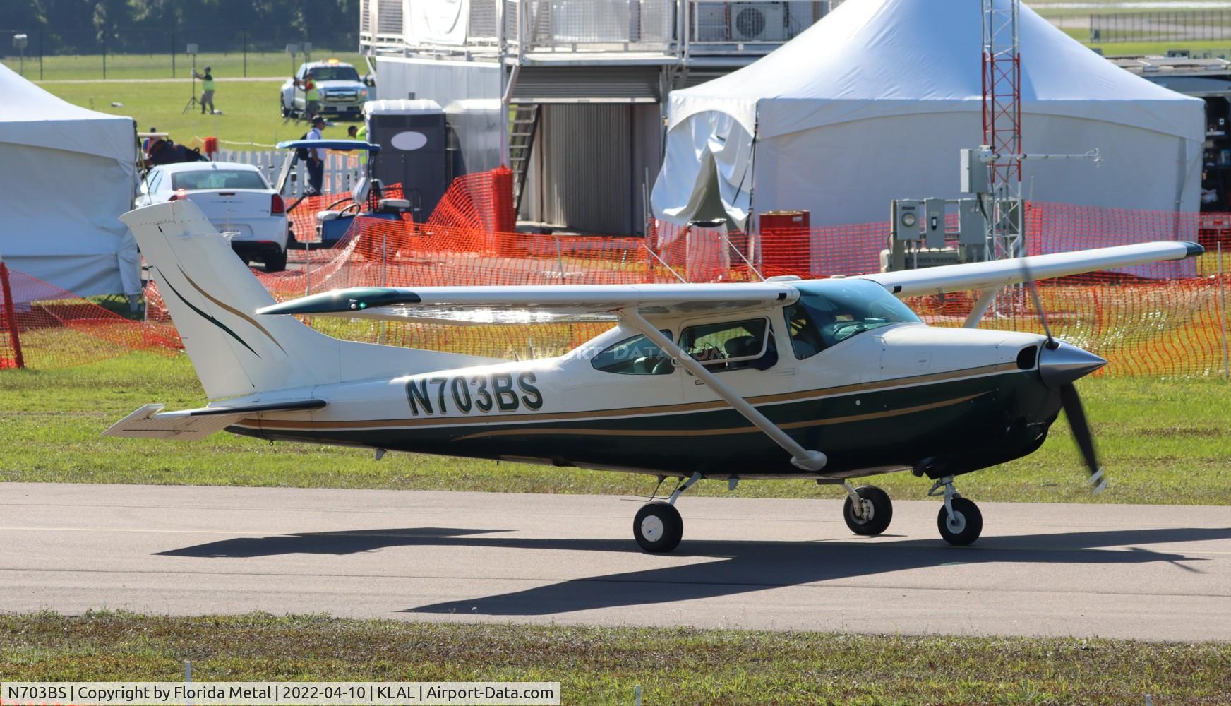 N703BS, Cessna R182 Skylane RG C/N R18201930, Sun N Fun 2022