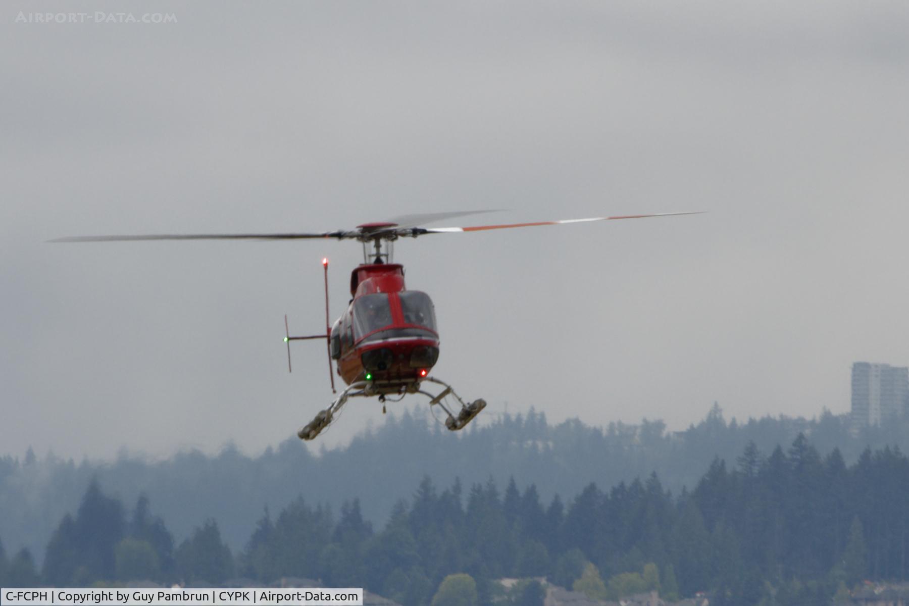 C-FCPH, 2006 Bell 407 C/N 53699, Landing
