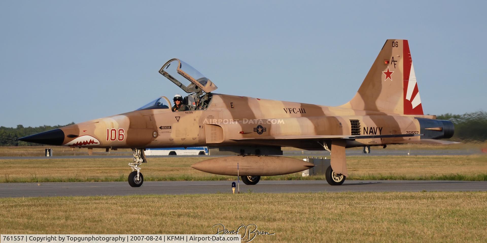 761557, 1976 Northrop F-5N Tiger II C/N L.1031, F-5 waiting for it's parking location.