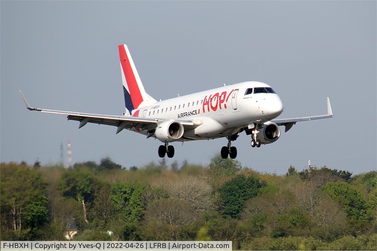 F-HBXH, 2010 Embraer 170ST (ERJ-170-100ST) C/N 17000307, Embraer 170ST, On final rwy 07R, Brest-Bretagne airport (LFRB-BES)