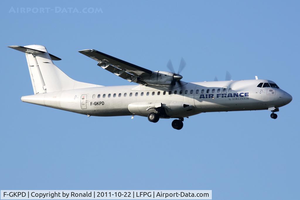 F-GKPD, 1990 ATR 72-202 C/N 177, at cdg
