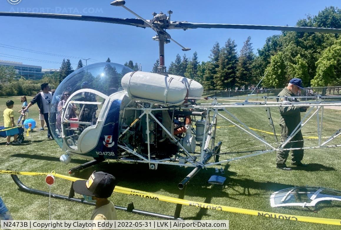 N2473B, 1955 Bell 47G C/N 1450, San Ramon art and wind festival 2022.