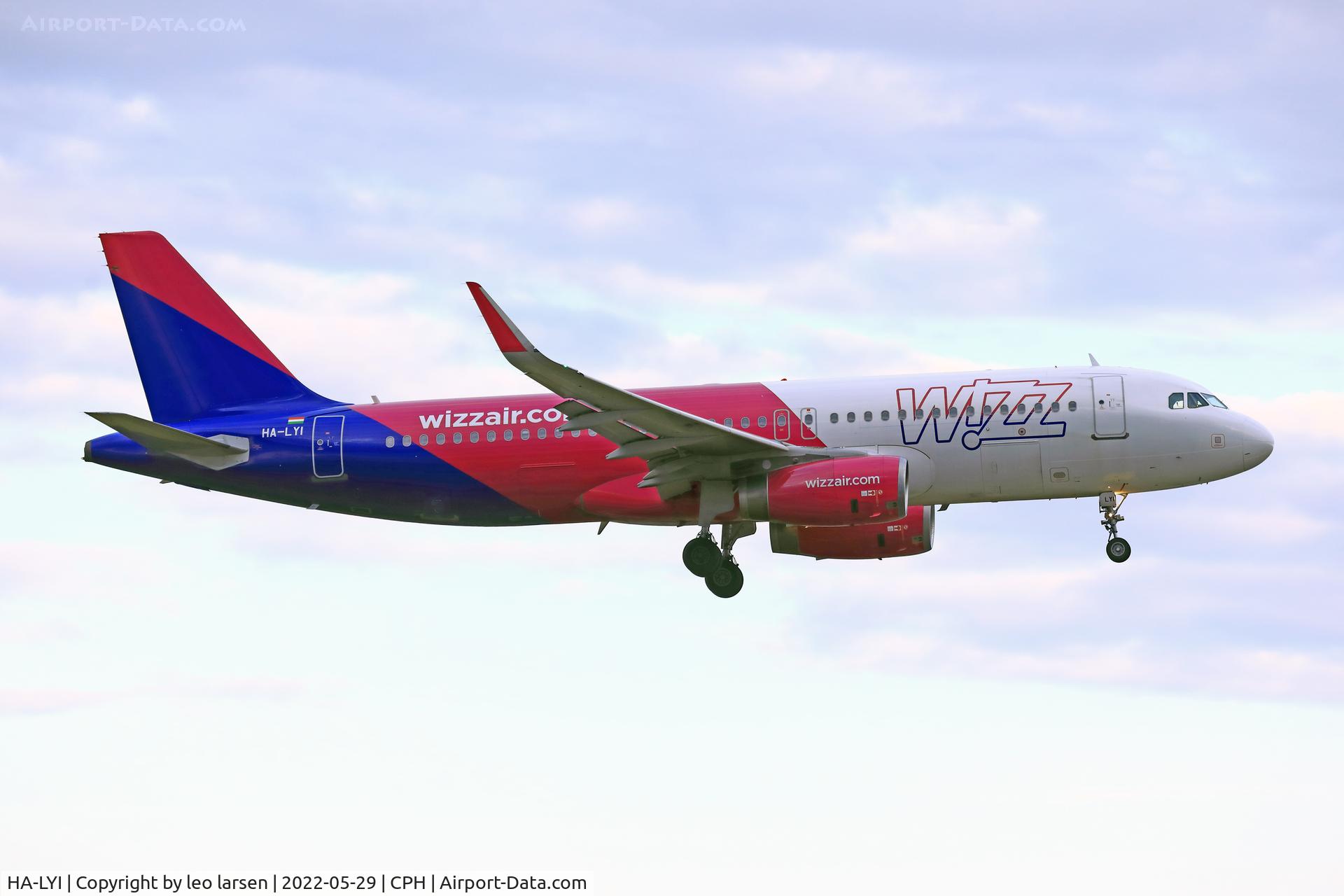 HA-LYI, 2014 Airbus A320-232 C/N 6352, Copenhagen 29.5.2022