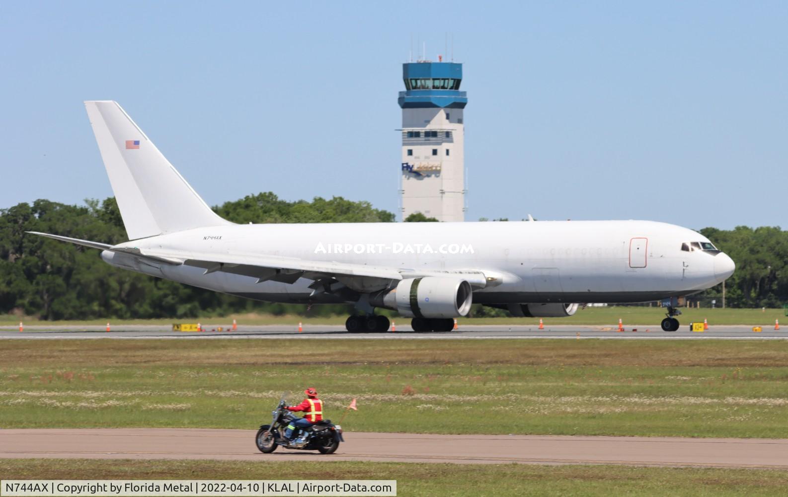 N744AX, 1983 Boeing 767-232 C/N 22221, Sun N Fun 2022