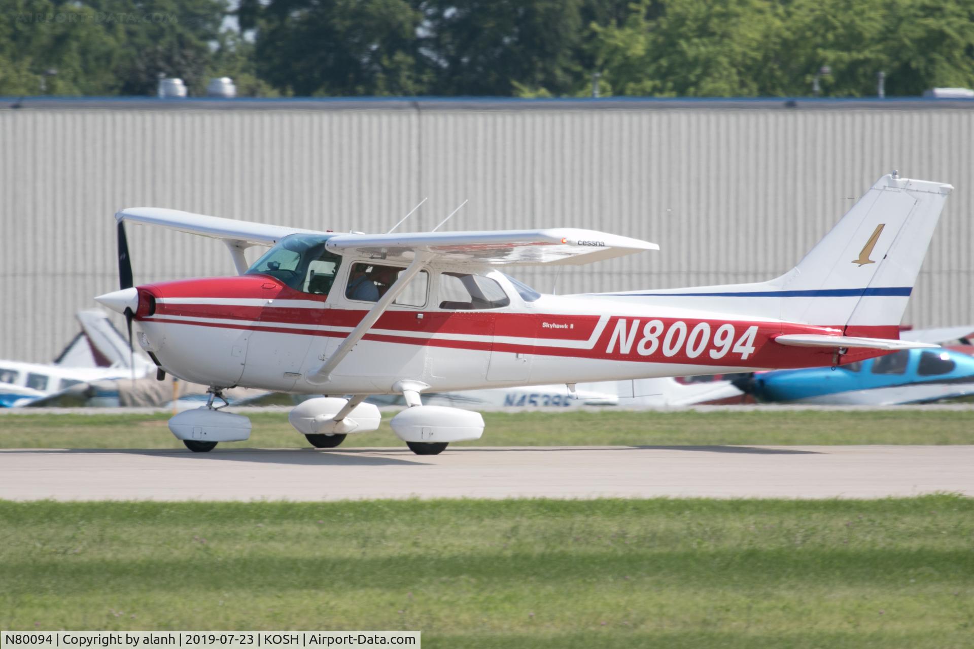 N80094, 1976 Cessna 172M C/N 17266366, Arriving at AirVenture 2019