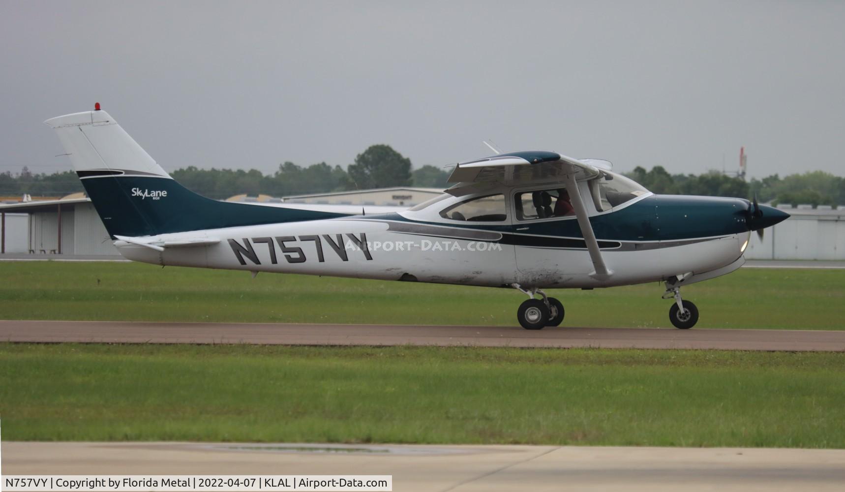 N757VY, 1979 Cessna R182 Skylane RG C/N R18201268, Sun N Fun 2022