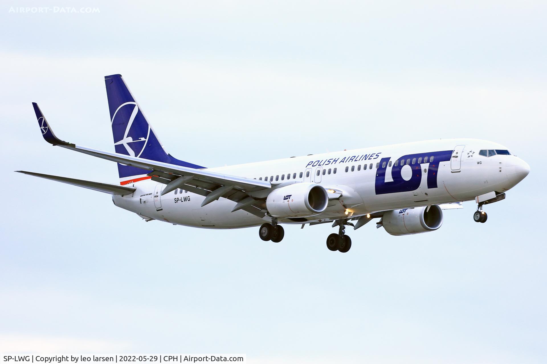 SP-LWG, 2011 Boeing 737-86N C/N 36827, Copenhagen 29.5.2022