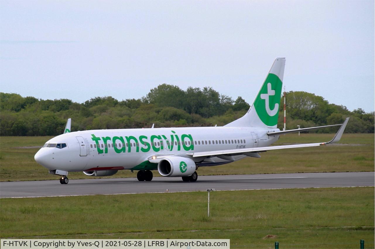 F-HTVK, 2008 Boeing 737-84P C/N 2570, Boeing 737-84P, Taxiing rwy 07R, Brest-Bretagne Airport (LFRB-BES)