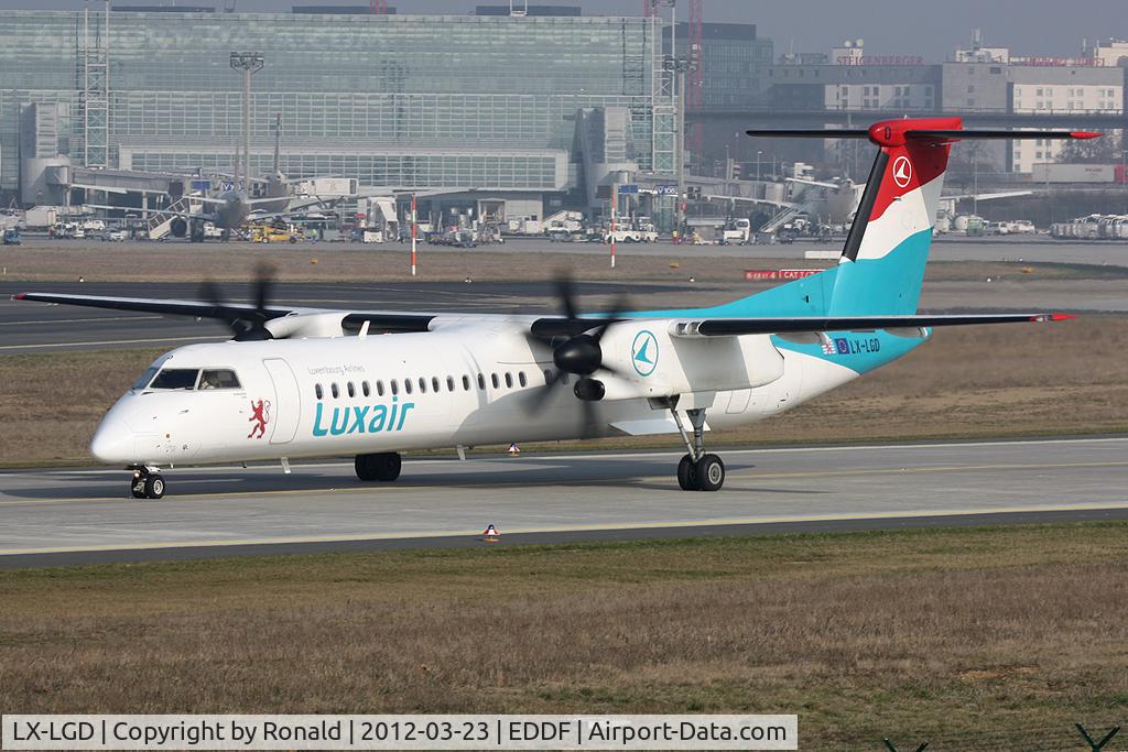 LX-LGD, 2007 De Havilland Canada DHC-8-402Q Dash 8 C/N 4171, at fra