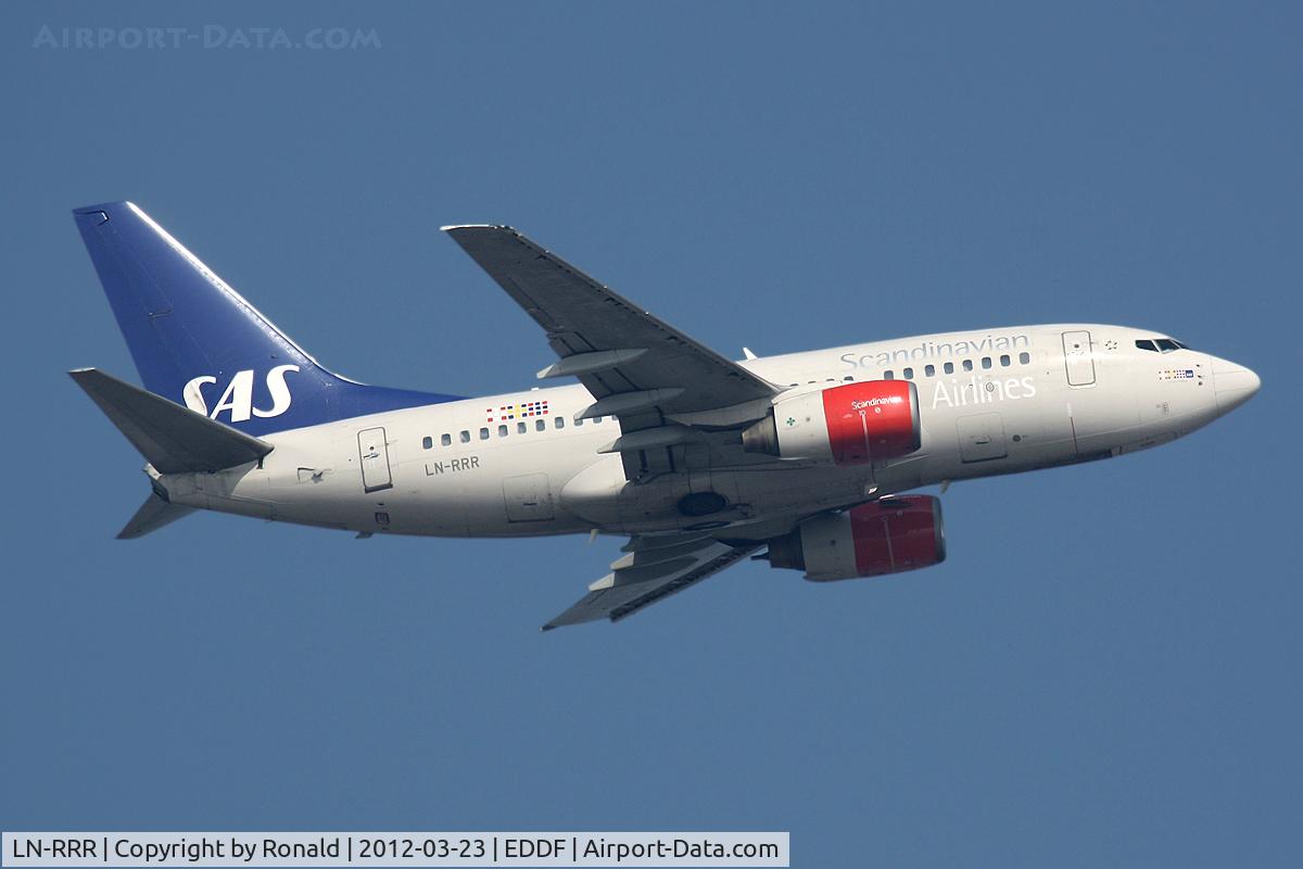 LN-RRR, 1999 Boeing 737-683 C/N 28309, at fra