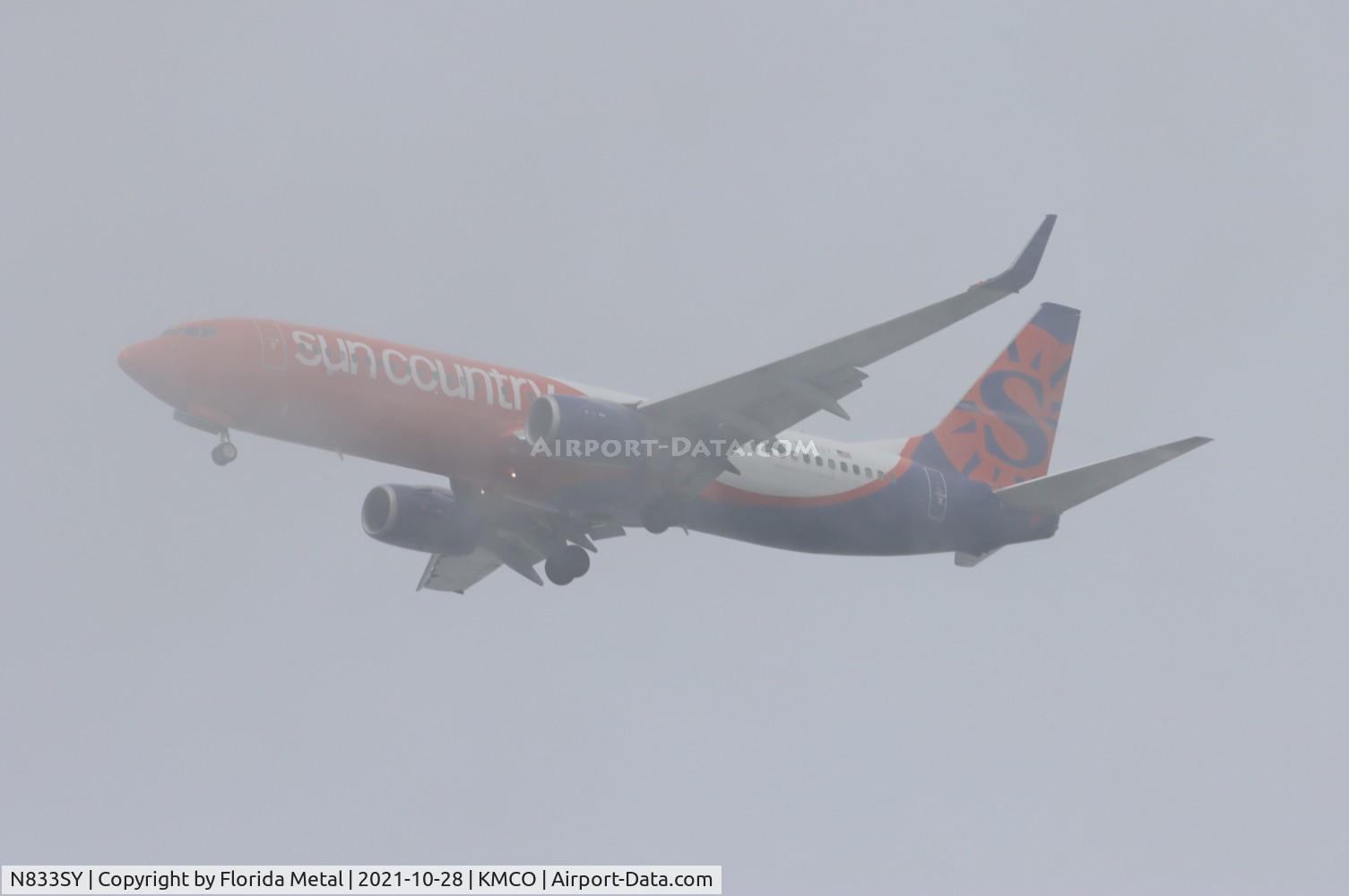 N833SY, 2011 Boeing 737-8KN C/N 40244, MCO 2021