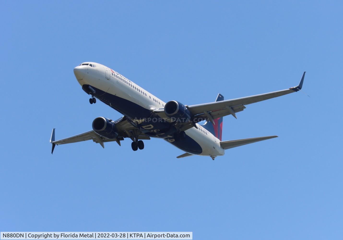 N880DN, Boeing 737-900ER C/N 31991, TPA 2022