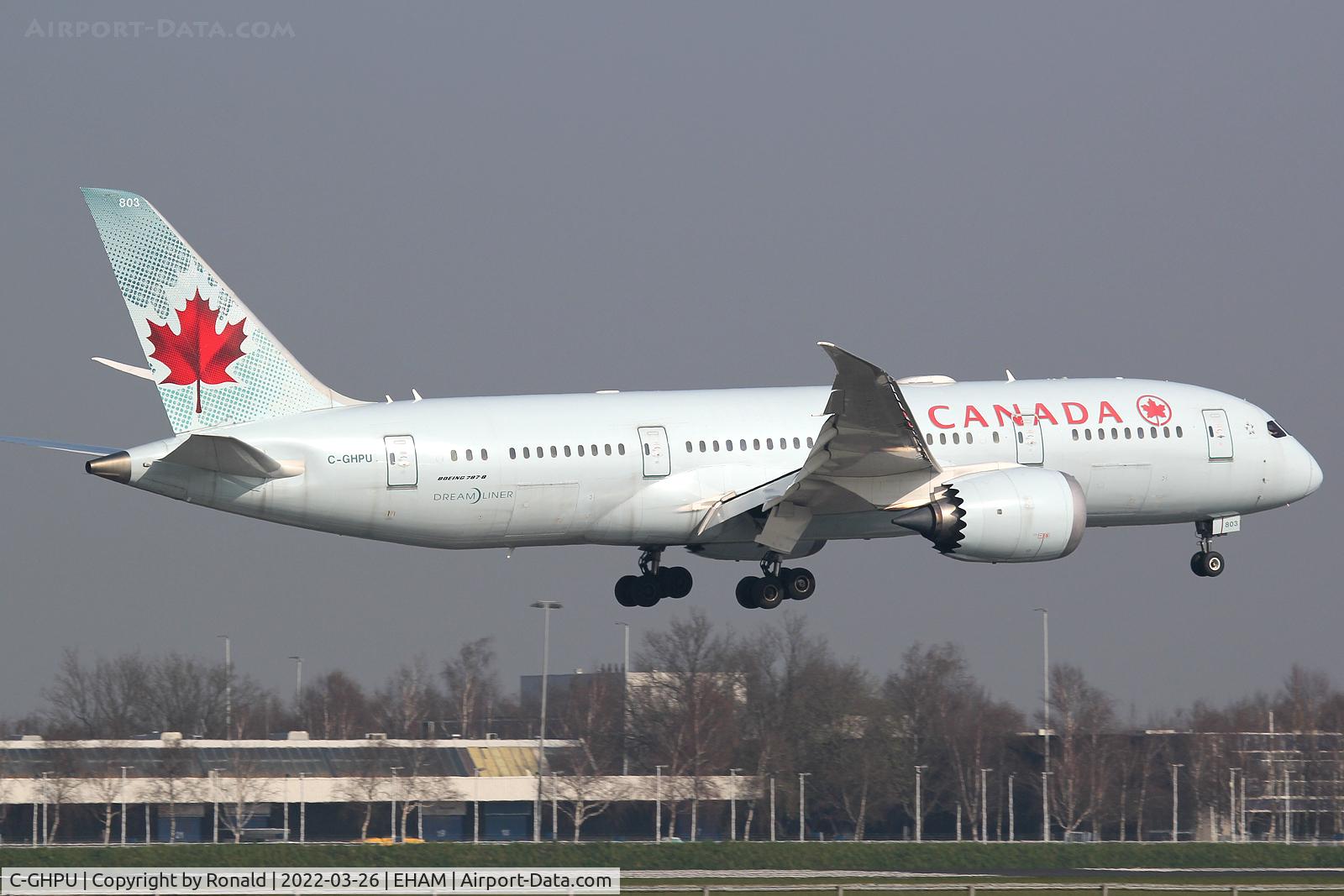 C-GHPU, 2014 Boeing 787-8 Dreamliner C/N 35259, at spl