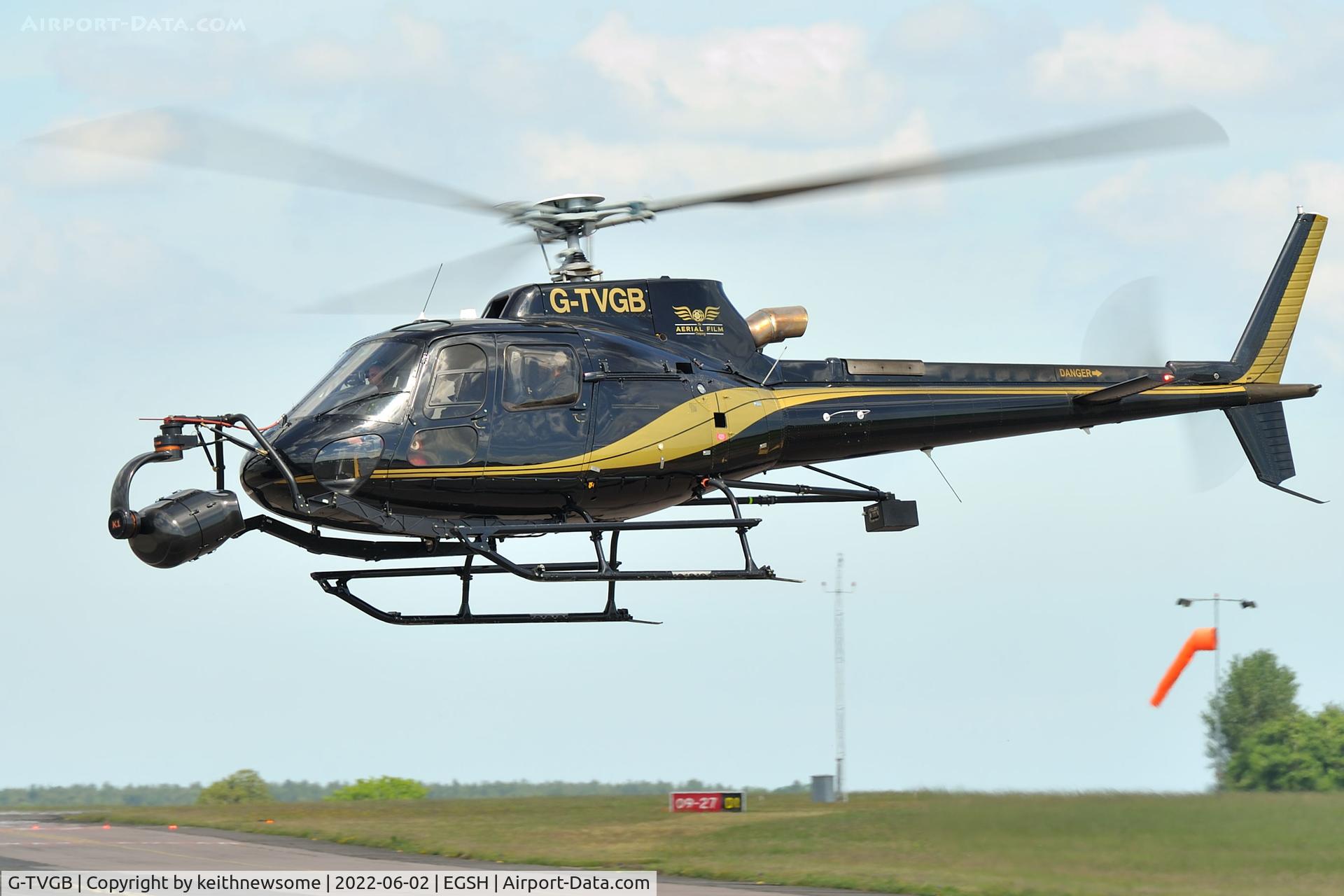 G-TVGB, 2017 Airbus Helicopters AS-350B-3 Ecureuil C/N 8427, Arriving at Norwich for fuel.