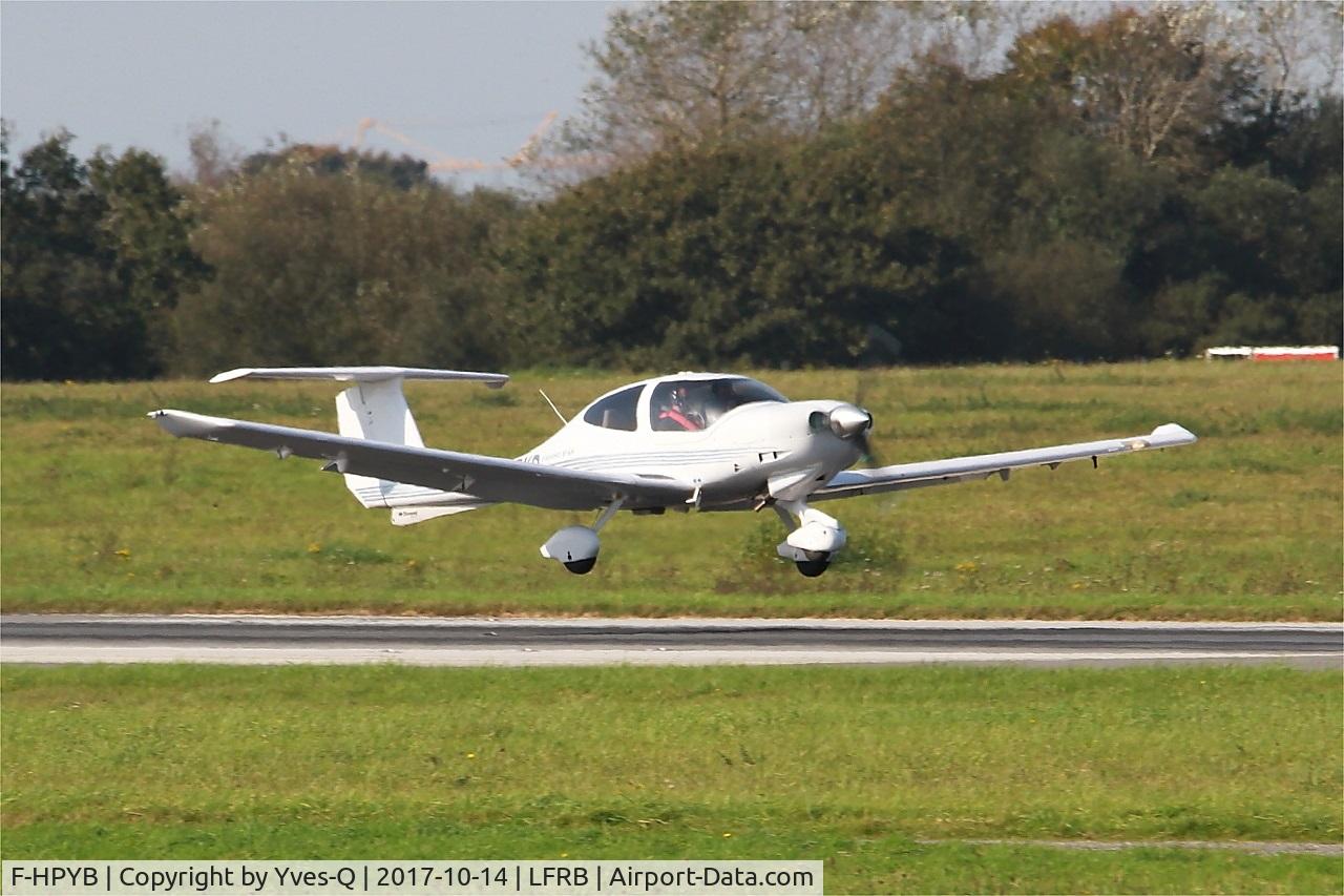 F-HPYB, 2012 Diamond DA-40 Diamond Star Diamond Star C/N DA-289, Diamond DA-40 Diamond Star, Take off rwy 07R, Brest-Bretagne airport (LFRB-BES)