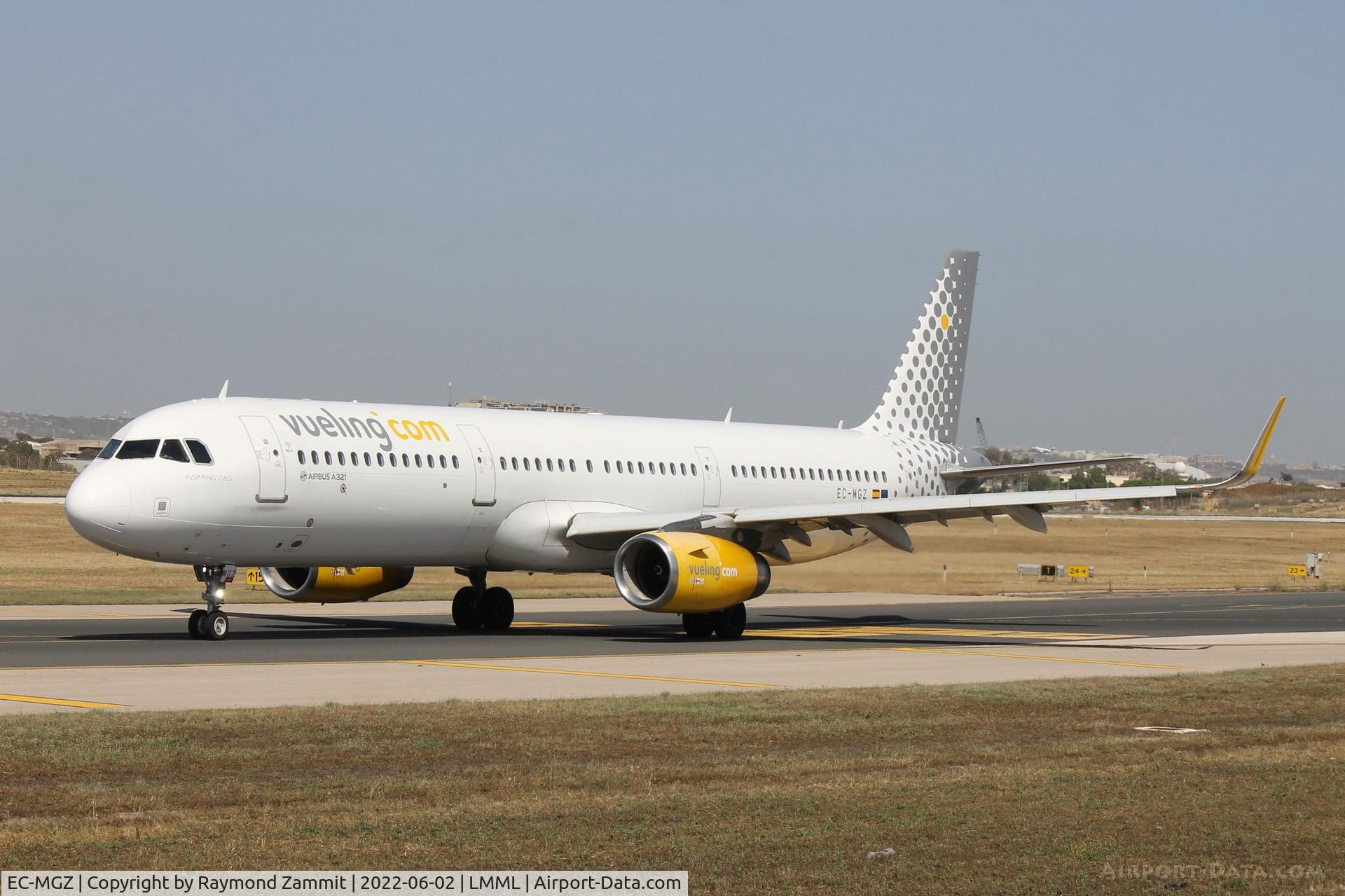 EC-MGZ, 2015 Airbus A321-231 C/N 6660, A321 EC-MGZ Vueling