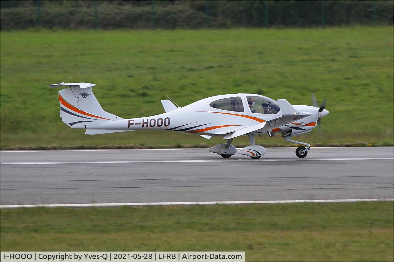 F-HOOO, 2013 Diamond DA-40 Diamond Star C/N D4.144, Diamond DA-40 Diamond Star, Landing rwy 07R, Brest-Bretagne Airport (LFRB-BES)