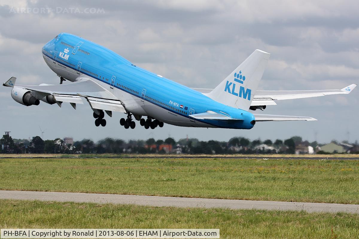 PH-BFA, 1989 Boeing 747-406 C/N 23999, at spl
