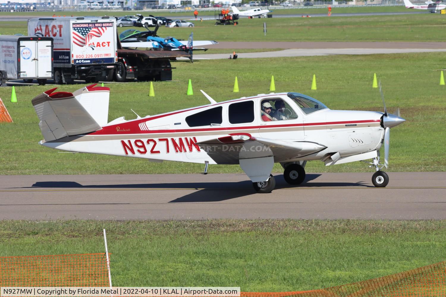 N927MW, 1973 Beech V35B Bonanza C/N D-9546, Sun N Fun 2022