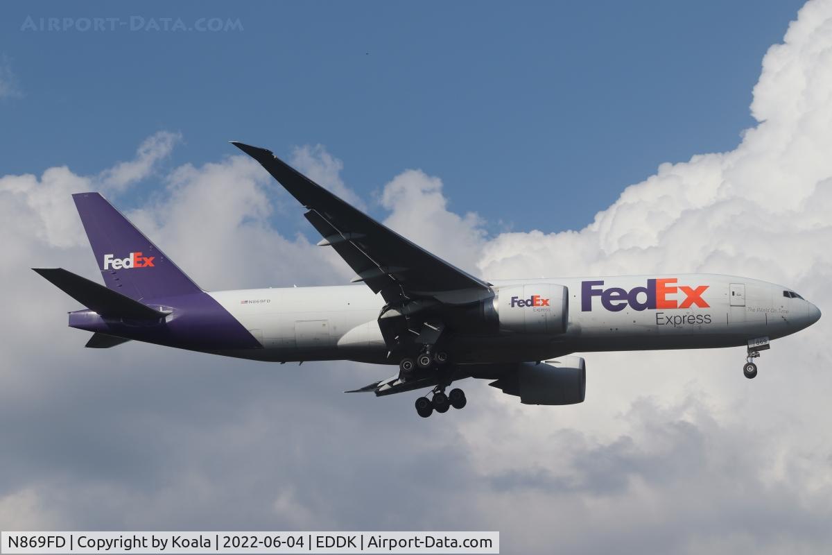 N869FD, 2015 Boeing 777-FS2 C/N 40675, Arrival from Paris CDG. Later departure to Memphis.