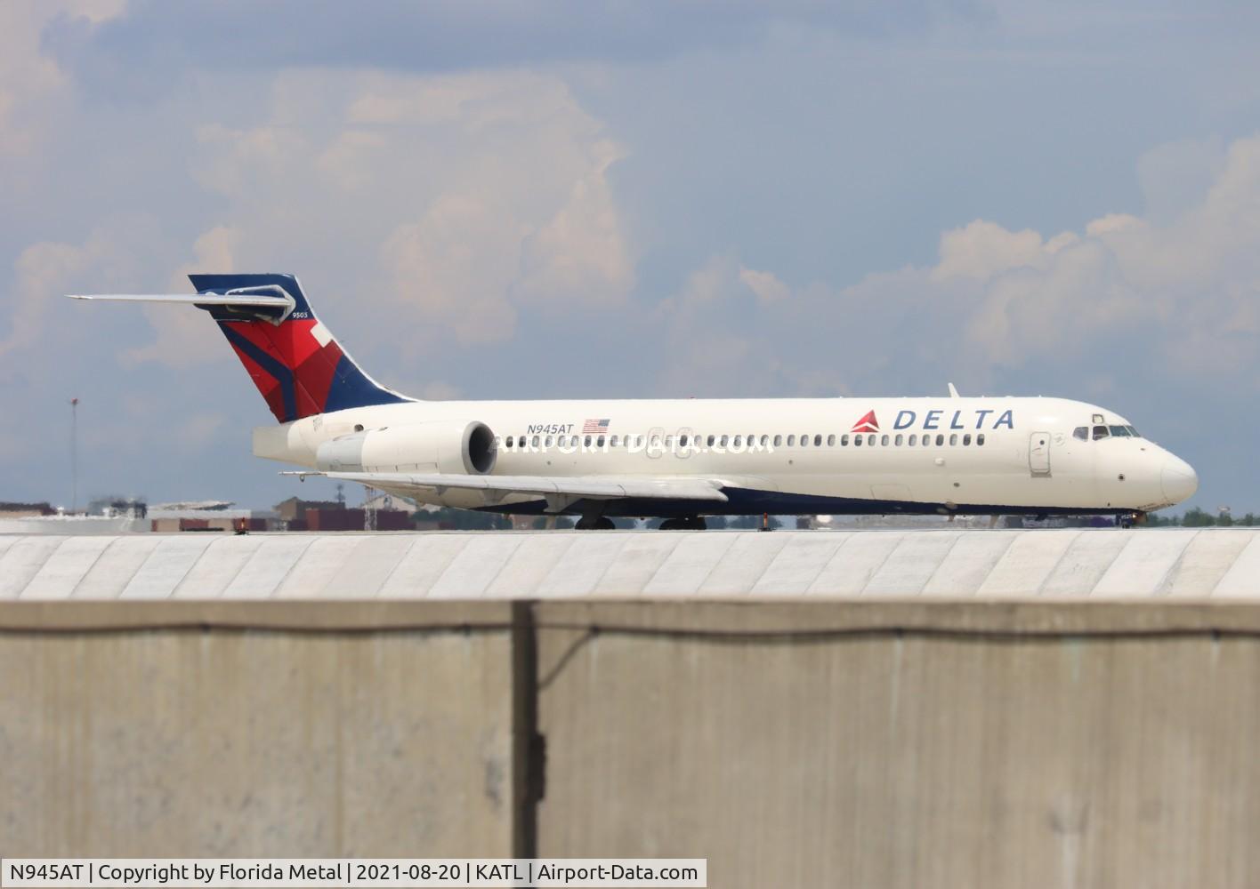 N945AT, 1999 Boeing 717-200 C/N 55008, ATL 2021