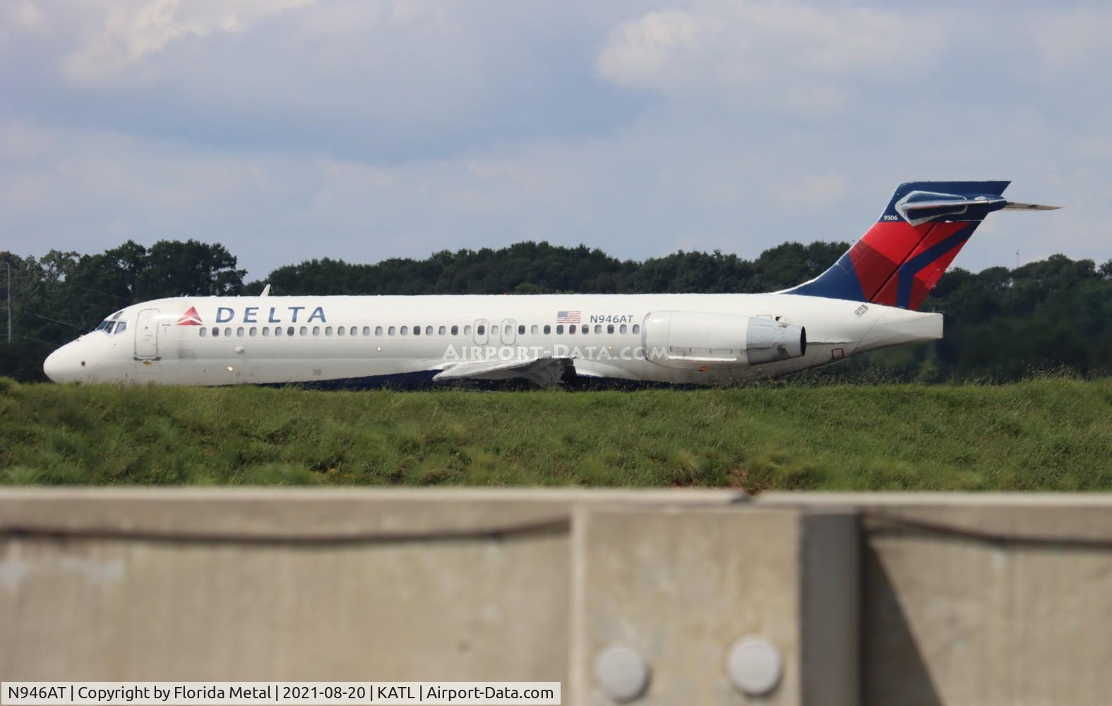 N946AT, 1999 Boeing 717-200 C/N 55009, ATL 2021