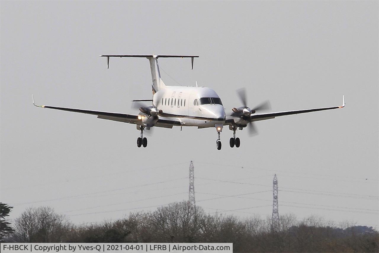 F-HBCK, 1999 Beech 1900D C/N UE-374, Beech 1900D, On final rwy 07R, Brest-Bretagne Airport (LFRB-BES)