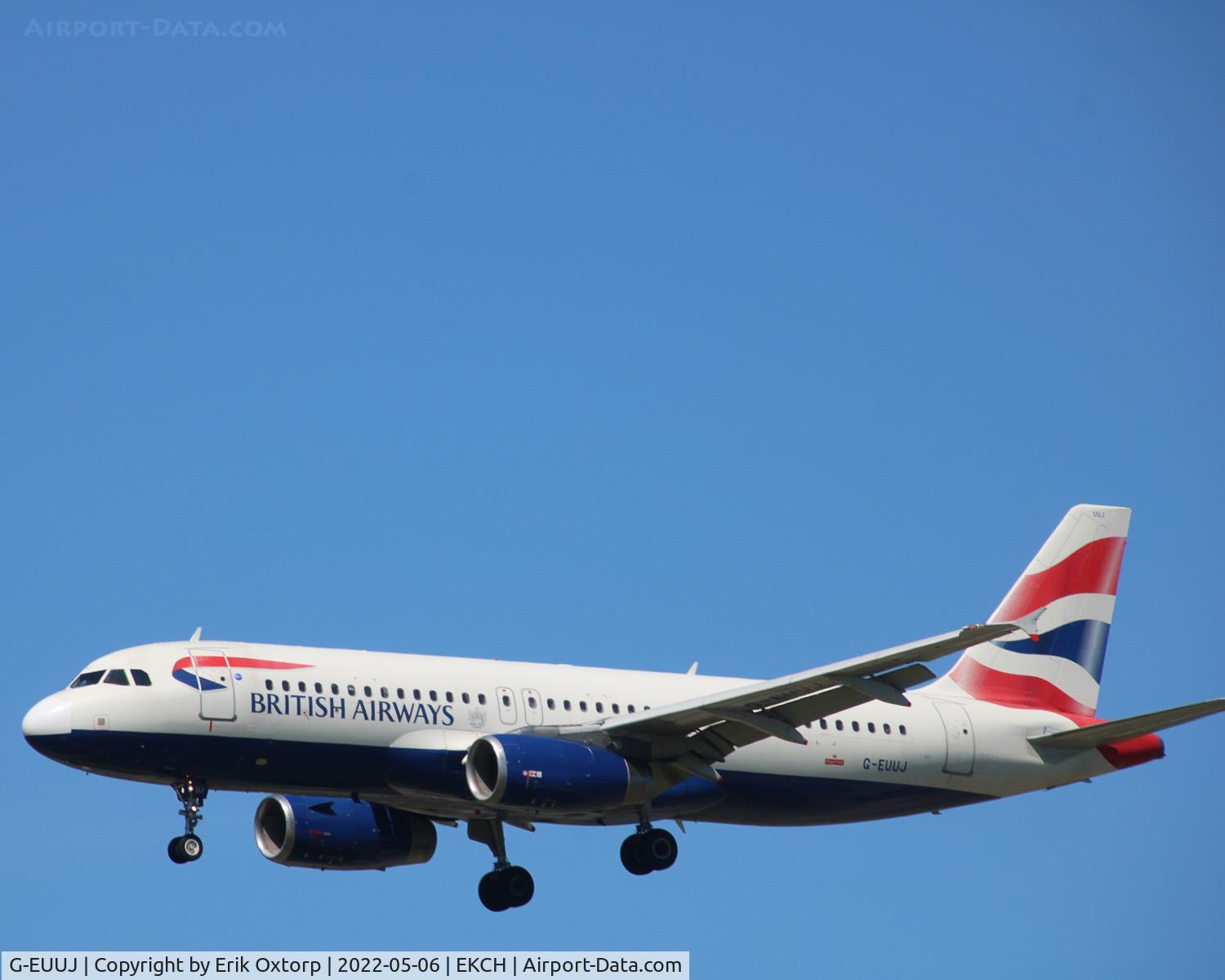 G-EUUJ, 2002 Airbus A320-232 C/N 1883, G-EUUJ landing rw 22L