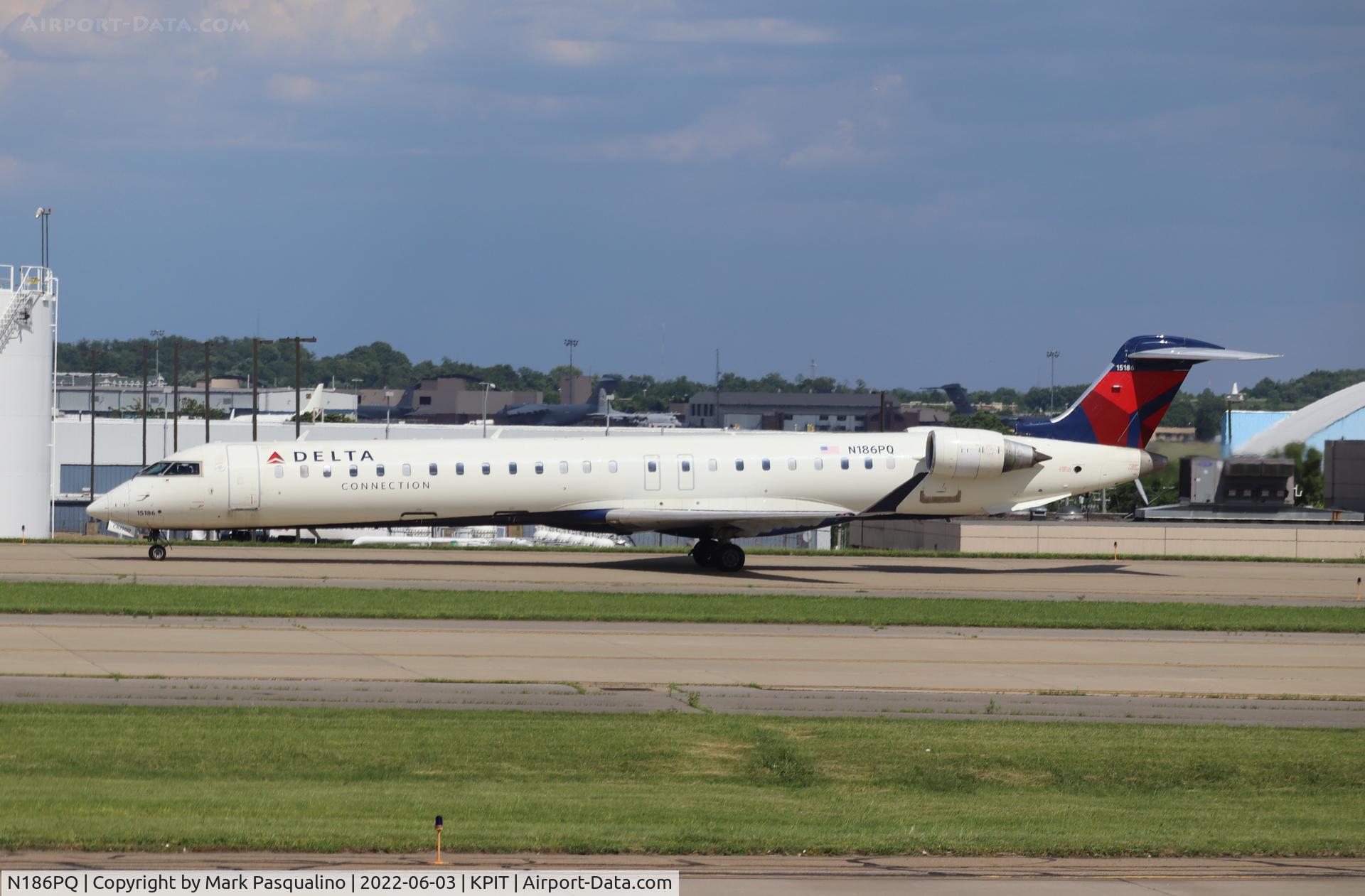 N186PQ, 2008 Bombardier CRJ-900ER (CL-600-2D24) C/N 15186, CL-600-2D24