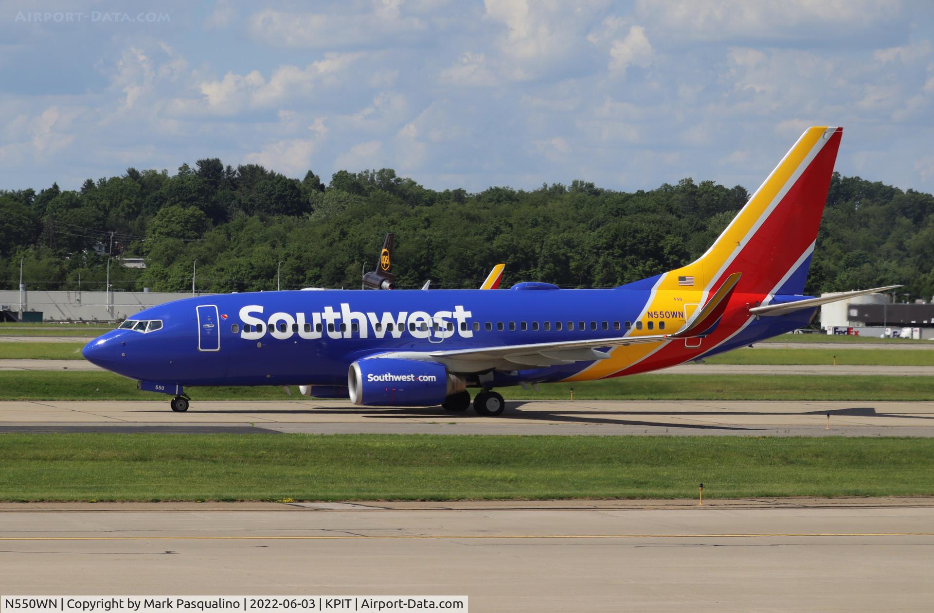N550WN, 2001 Boeing 737-76Q C/N 30279, Boeing 737-76Q