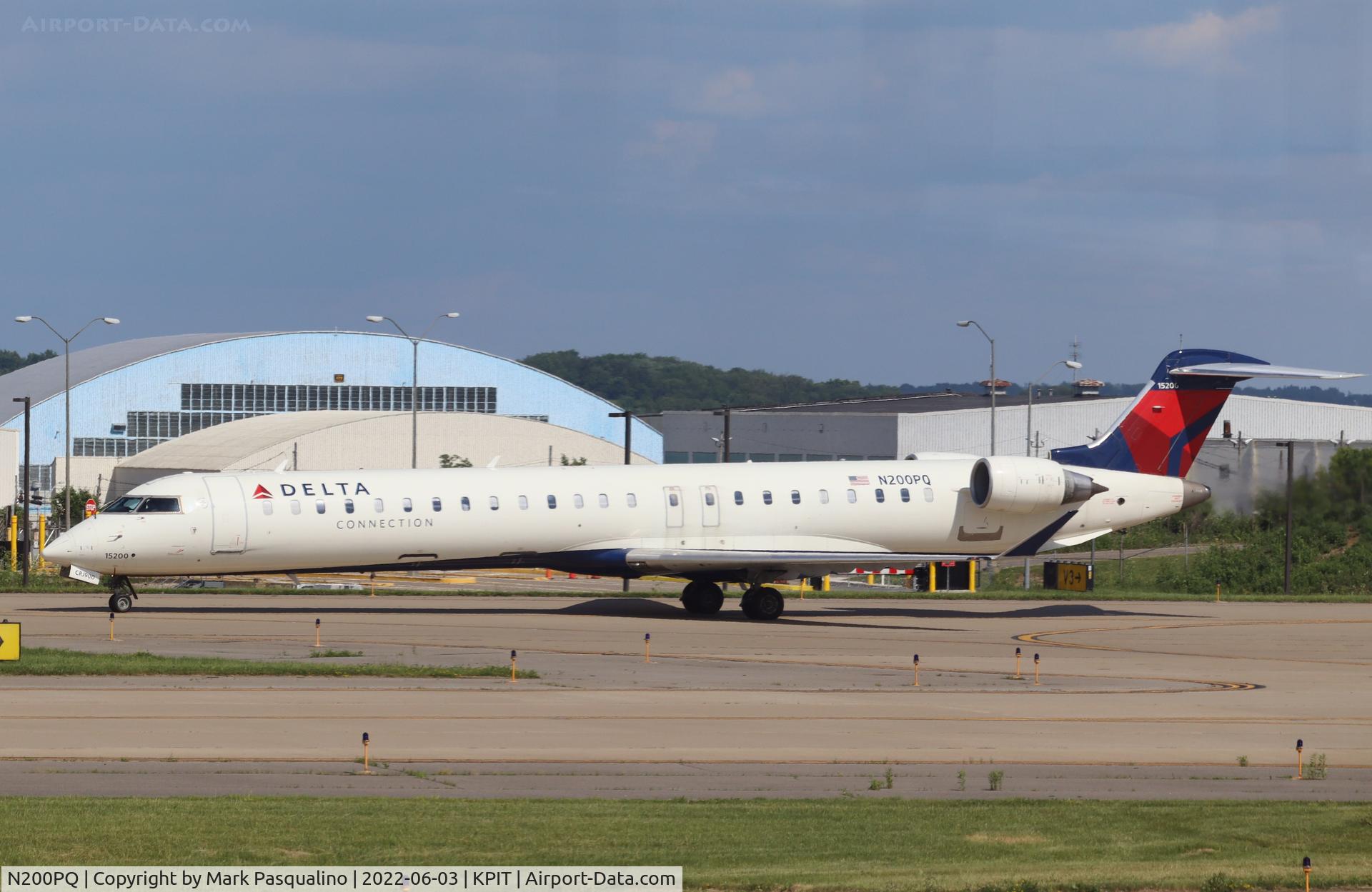 N200PQ, 2008 Bombardier CRJ-900ER (CL-600-2D24) C/N 15200, CL-600-2D24