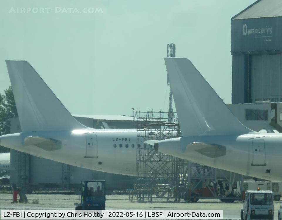 LZ-FBI, 2016 Airbus A320-214 C/N 7264, Parked at Sofia International