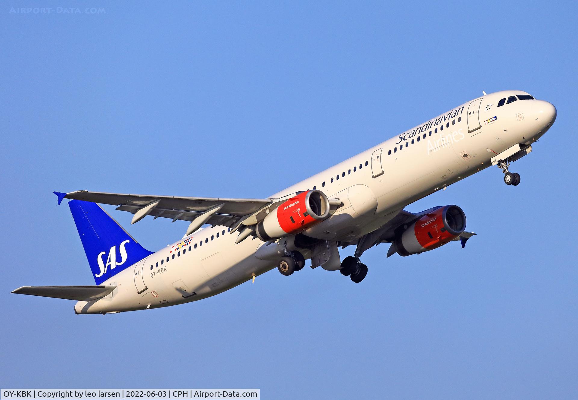 OY-KBK, 2001 Airbus A321-232 C/N 1587, Copenhagen 3.6.2022