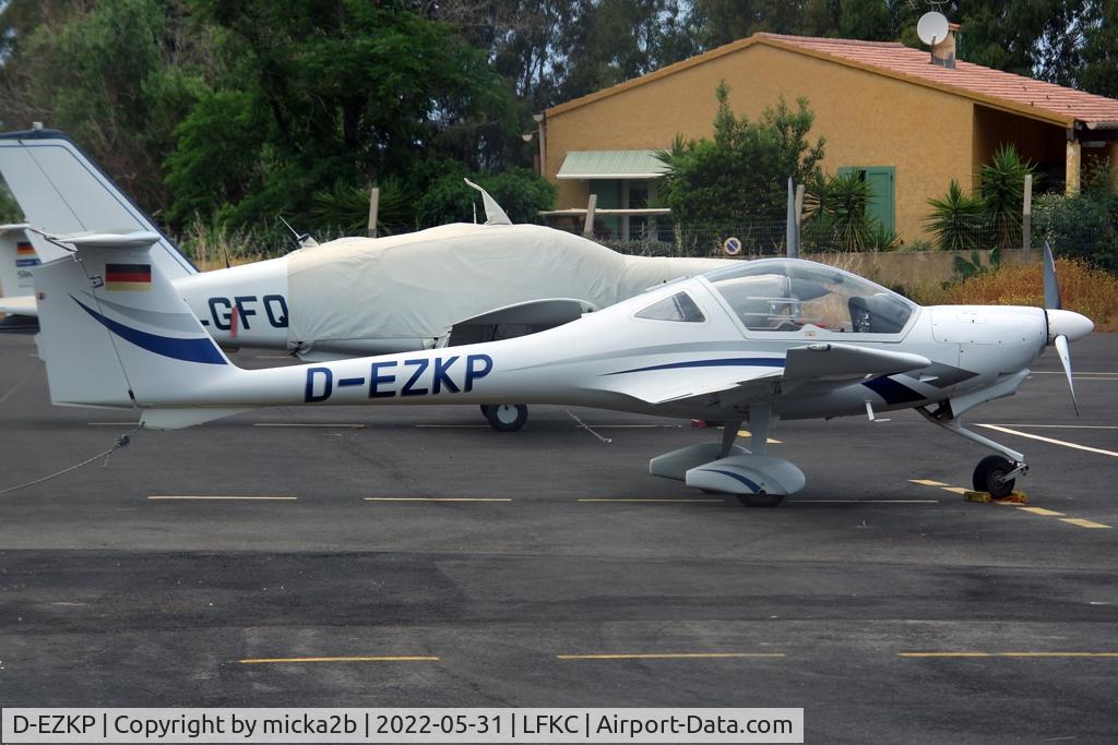 D-EZKP, Diamond DA-20 C1 Eclipse C/N 20206, Parked