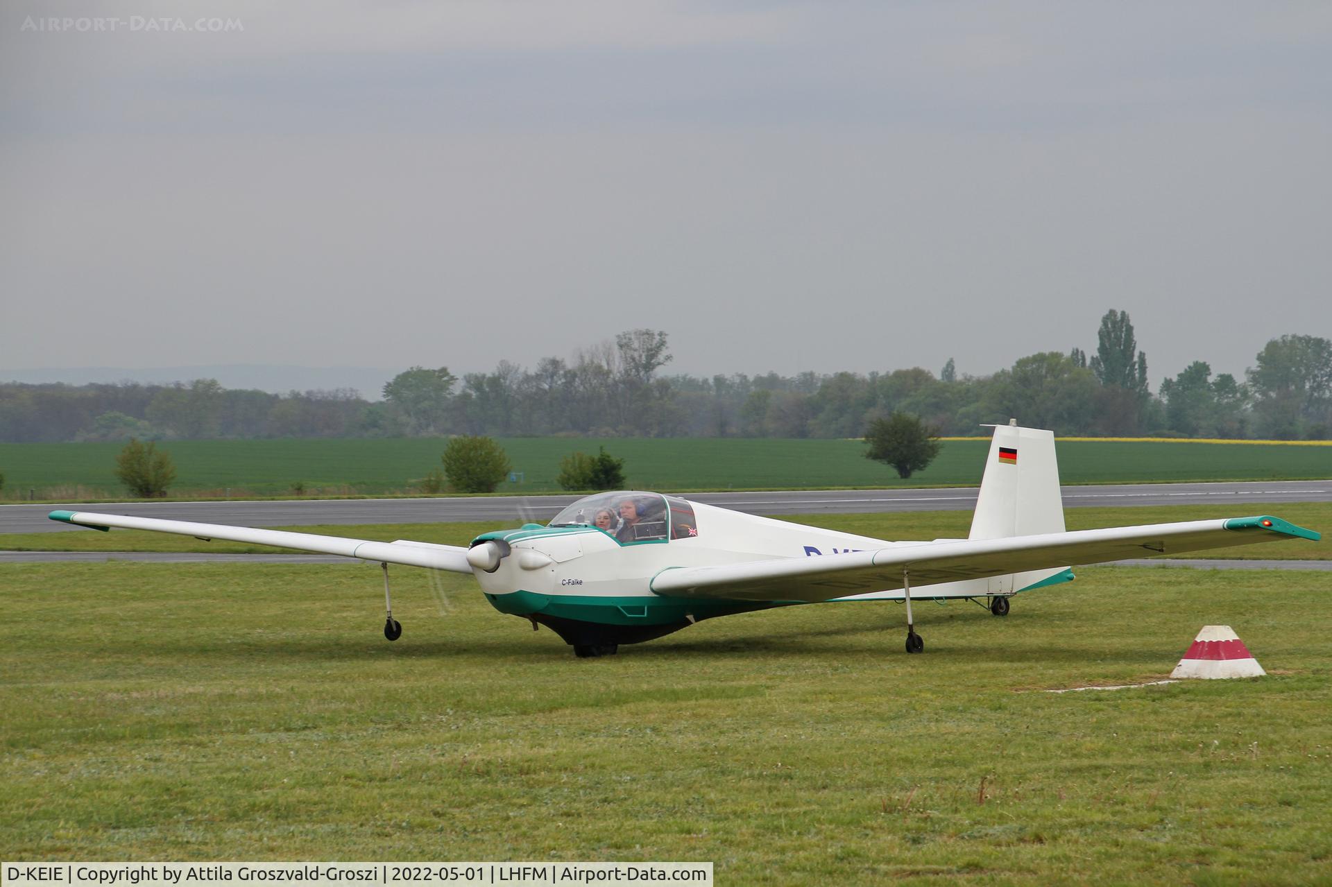 D-KEIE, Scheibe SF-25C Falke C/N 4494, LHFM - Fertöszentmiklós, Meidl Airport, Hungary. SKYVIEW West Hungarian Airshow 2022