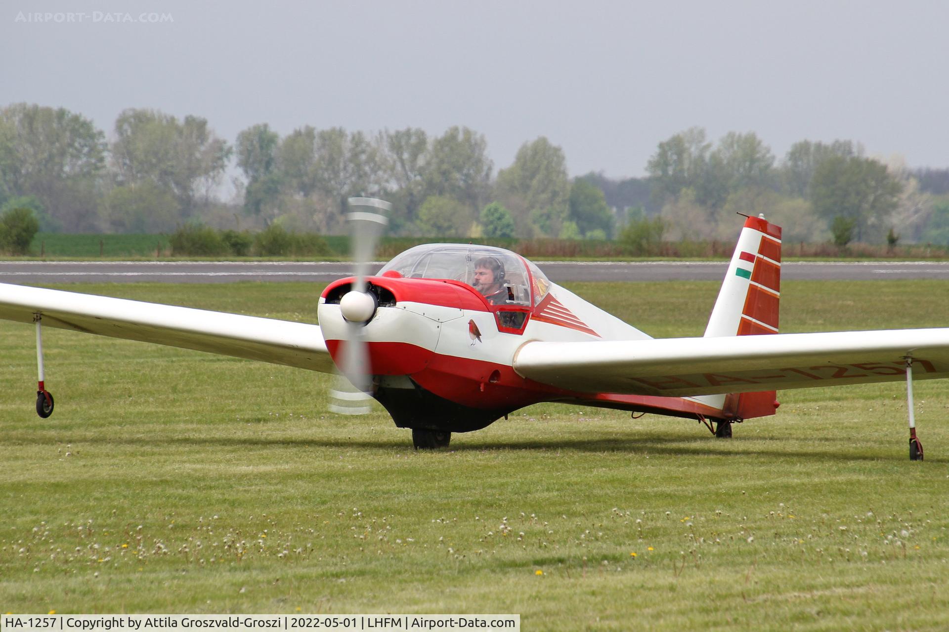 HA-1257, 1988 Scheibe SF-25C Falke 2000 C/N 44455, LHFM - Fertöszentmiklós, Meidl Airport, Hungary. SKYVIEW West Hungarian Airshow 2022