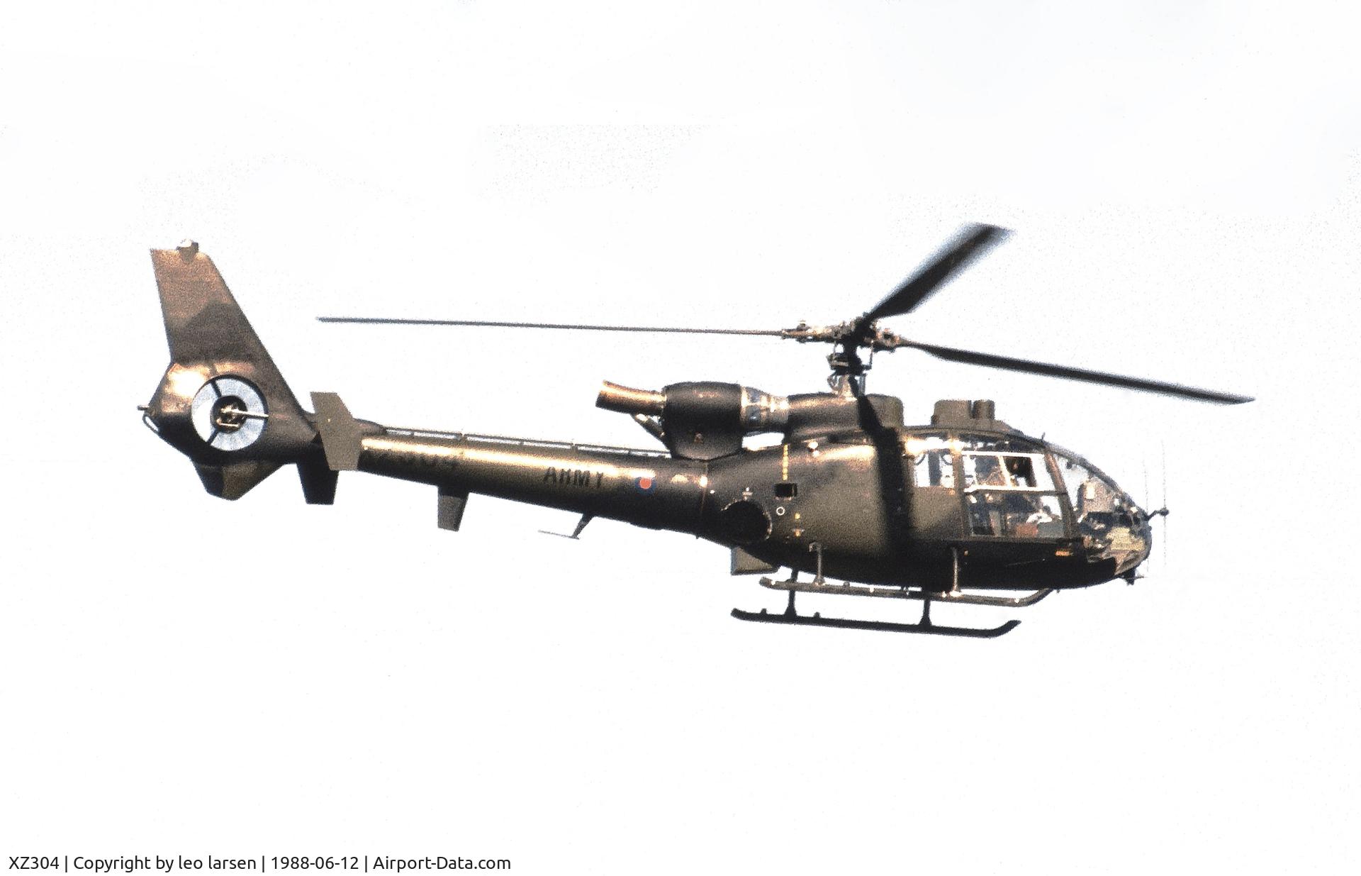 XZ304, 1976 Westland SA-341B Gazelle AH1 C/N 1542, Vaerloese Air Base Denmark 12.6.1988