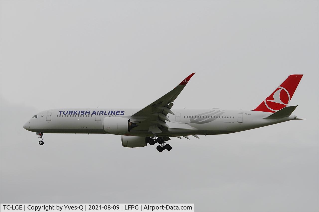 TC-LGE, 2021 Airbus A350-941 C/N 454, Airbus A350-941,On final rwy 26L, Roissy Charles De Gaulle airport (LFPG-CDG)