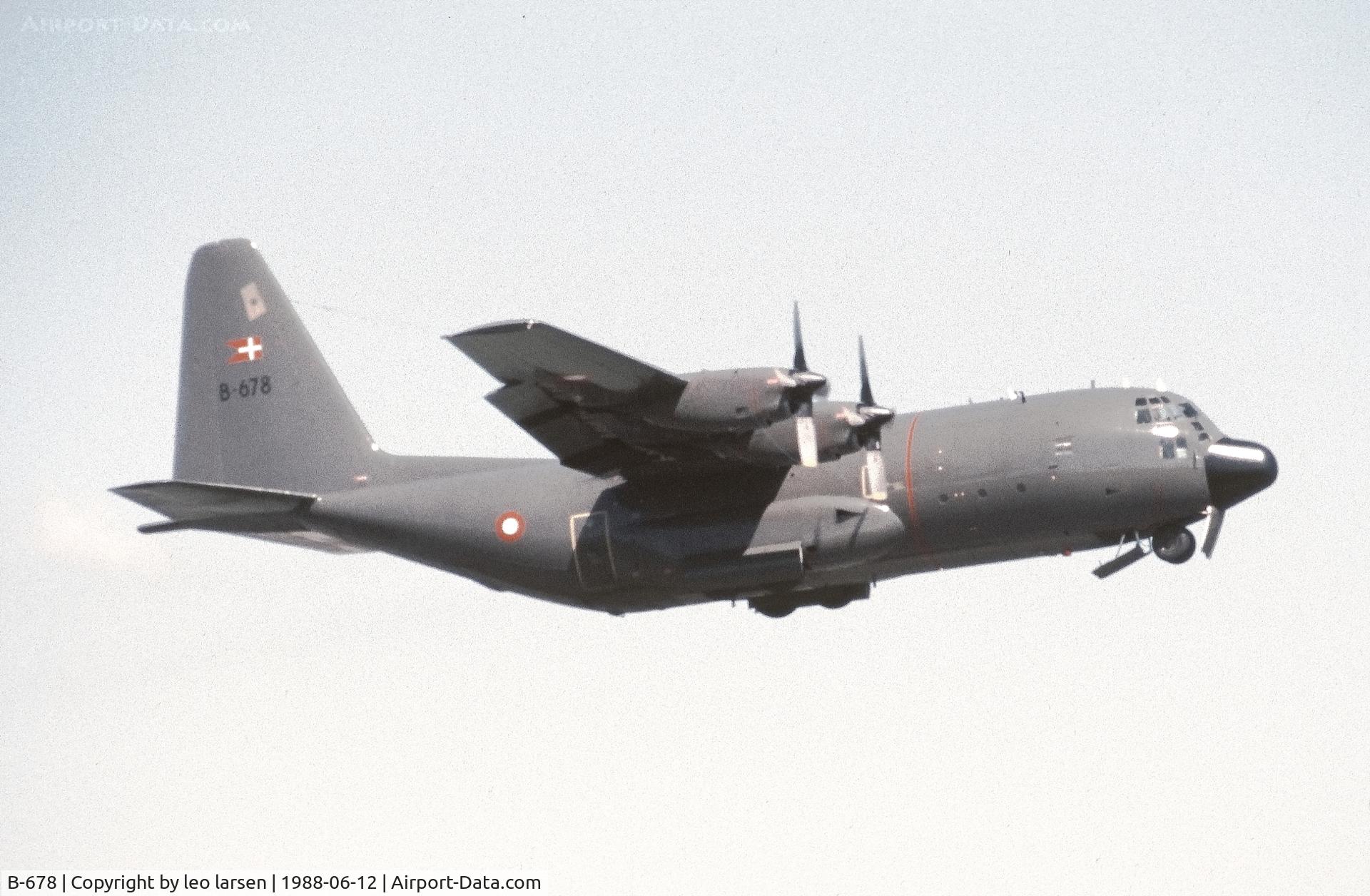 B-678, 1973 Lockheed C-130H Hercules C/N 382-4572, Værløse Air Base Denmark 12.6.1988