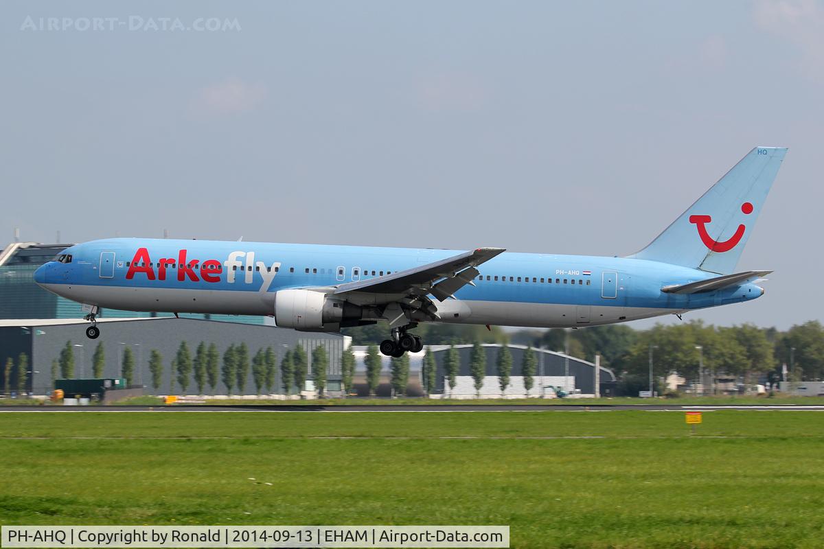 PH-AHQ, 1990 Boeing 767-383 C/N 24477, at spl