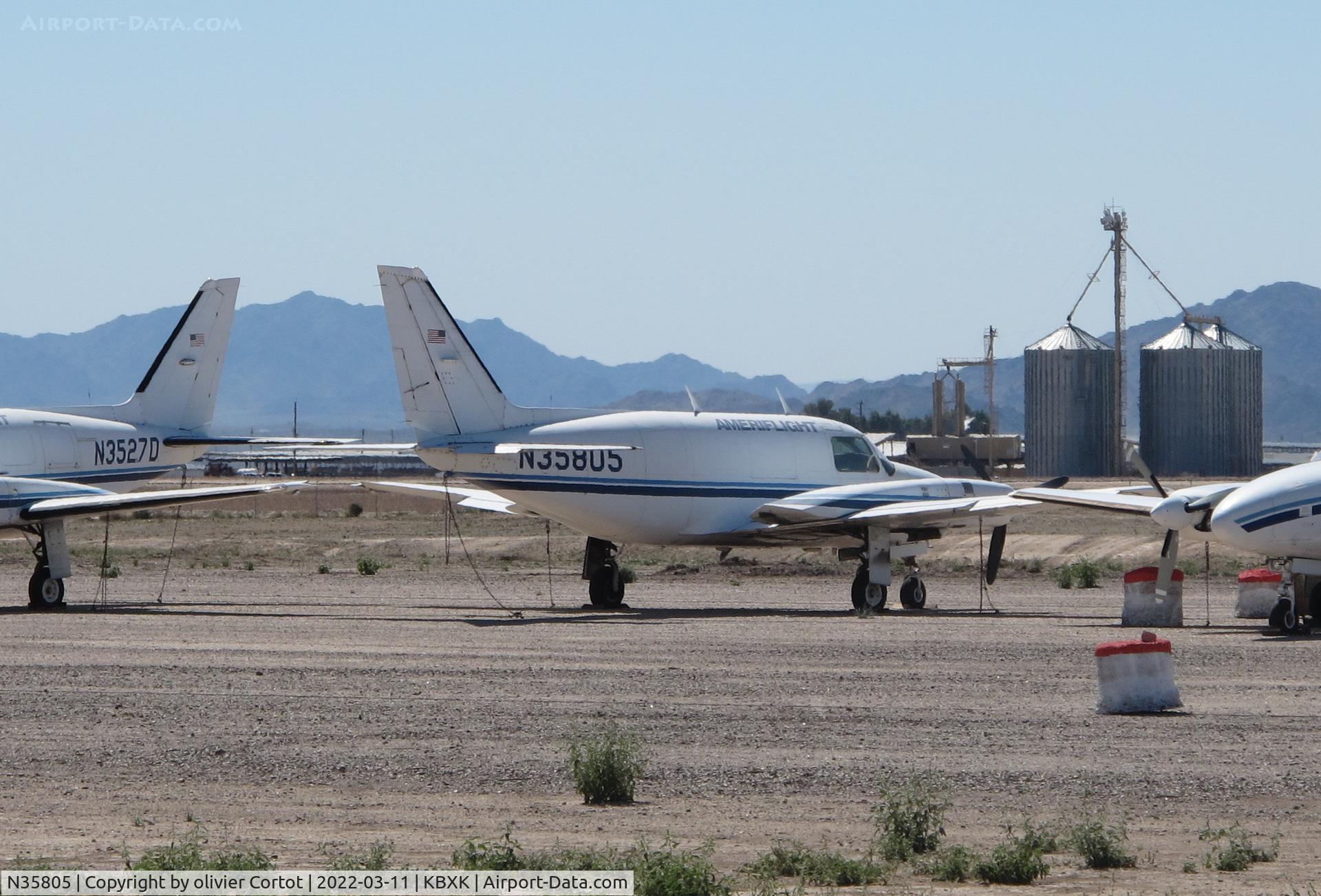 N35805, 1980 Piper PA-31-350 Chieftain C/N 31-8052090, stored, march 2022