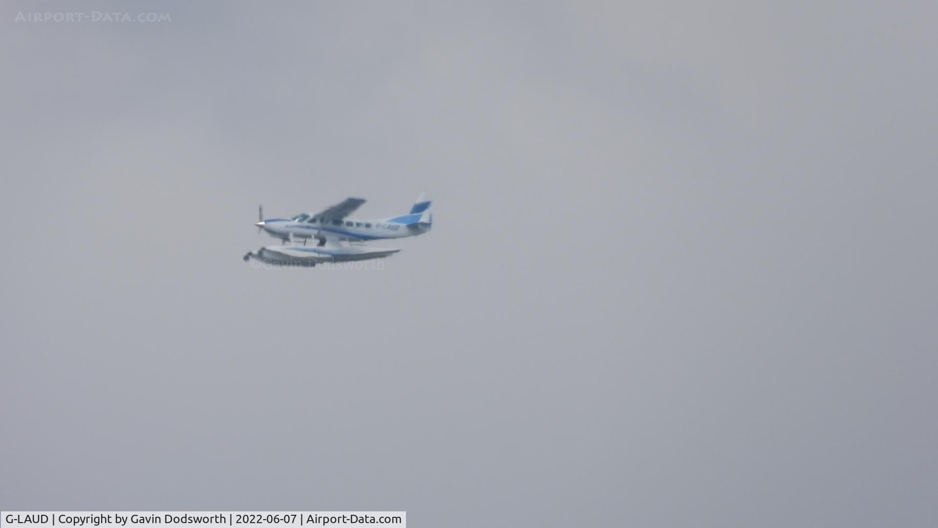 G-LAUD, 2016 Cessna 208 Caravan I C/N 208-00582, Over Darlington on June 7th 2022